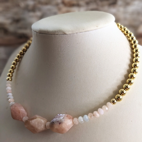 Natural Large Morganite Nugget & Beads With Gold Beads In Choker/Necklace - Picture 2 of 11